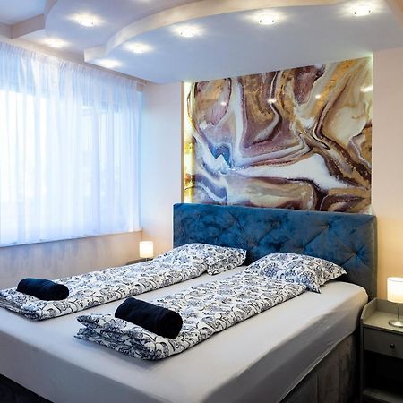 Dream Apartman 1 With Free Parking Győr Exterior foto